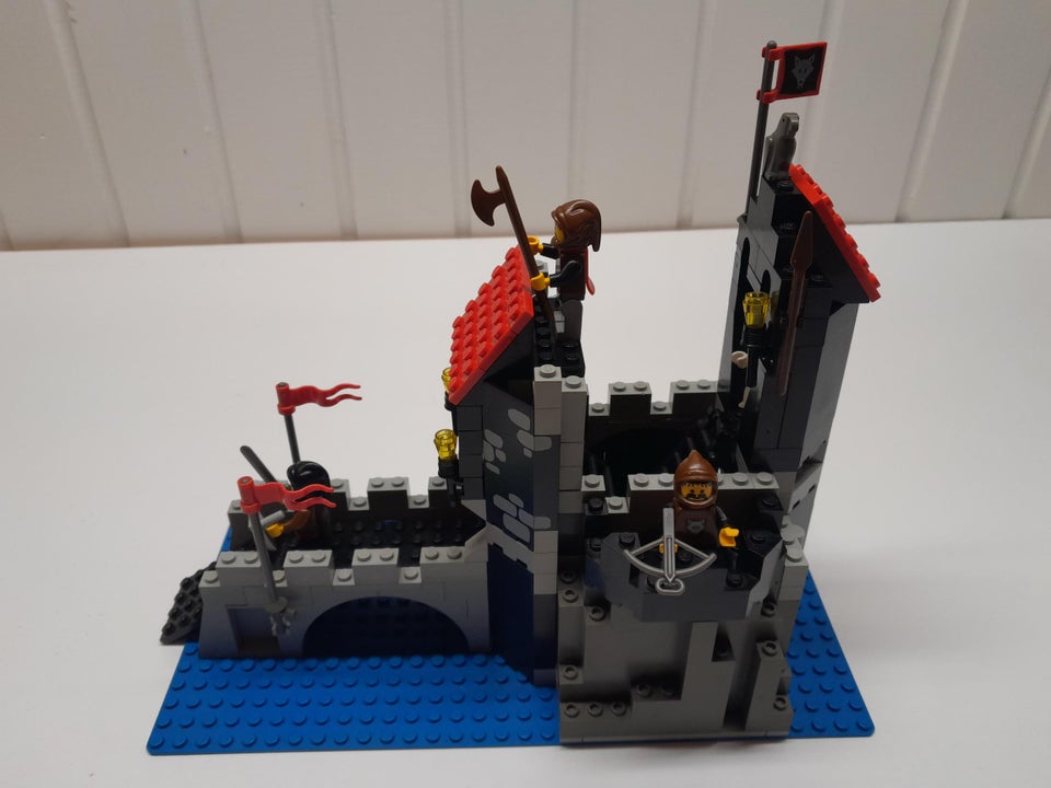 Lego Castle, 6075