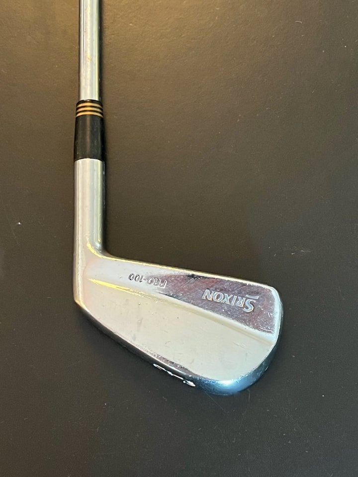 Stål golfjern, Srixon Pro-100