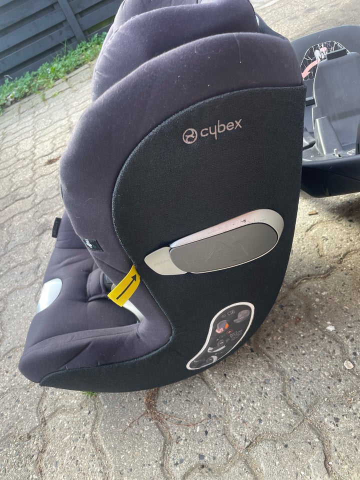 Autostol, Cybex Sirona z i size