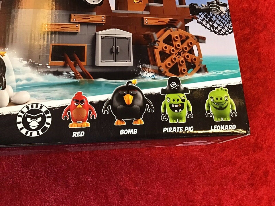 Lego Exclusives 75825