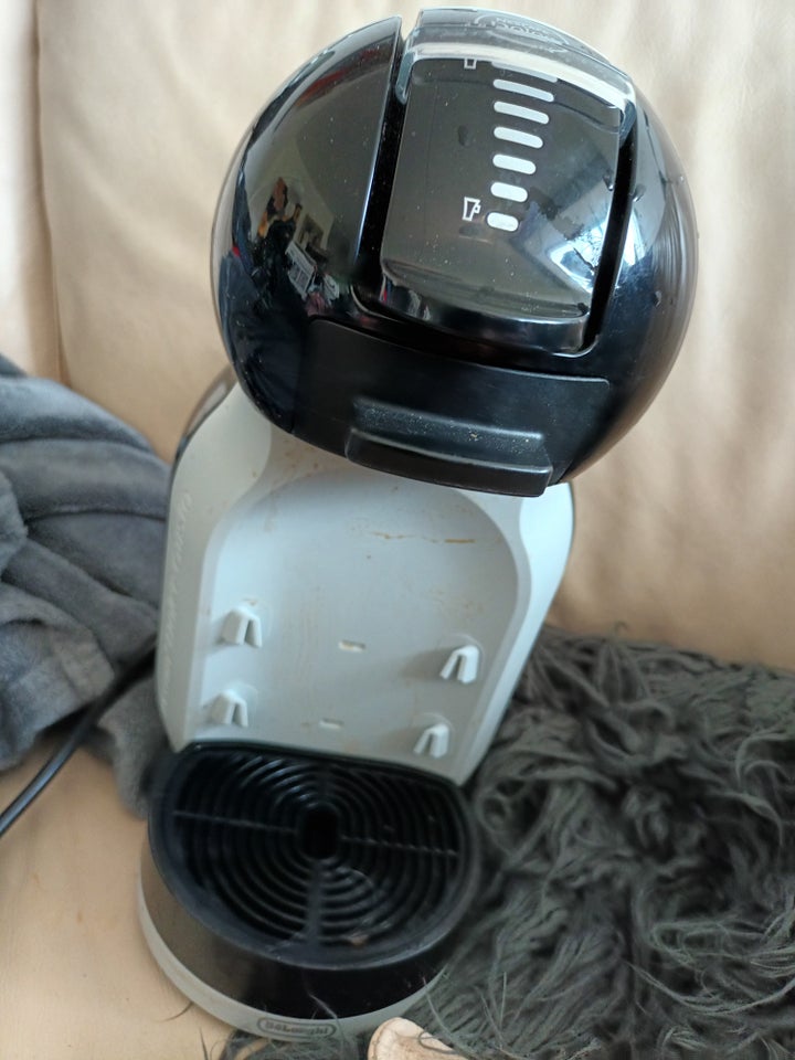 DOLCE GUSTO KAPSEL KAFFEMASKINE