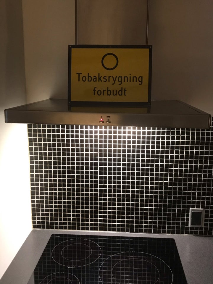 Skilte, Tobaksrygning Forbudt