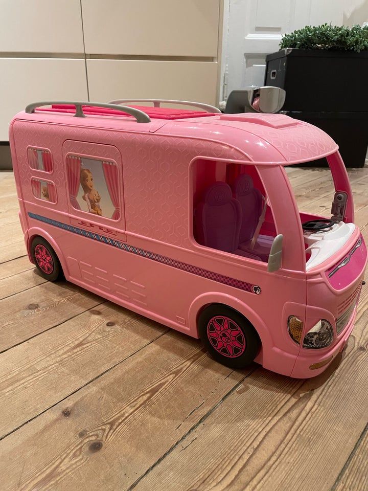 Barbie, Autocamper