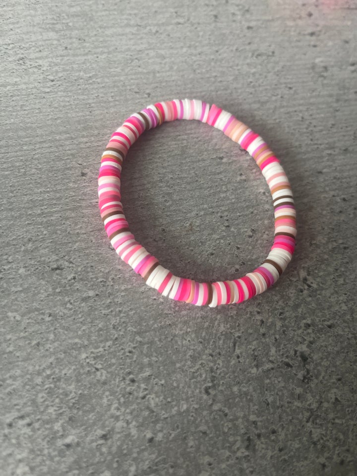 Armbånd, perler,