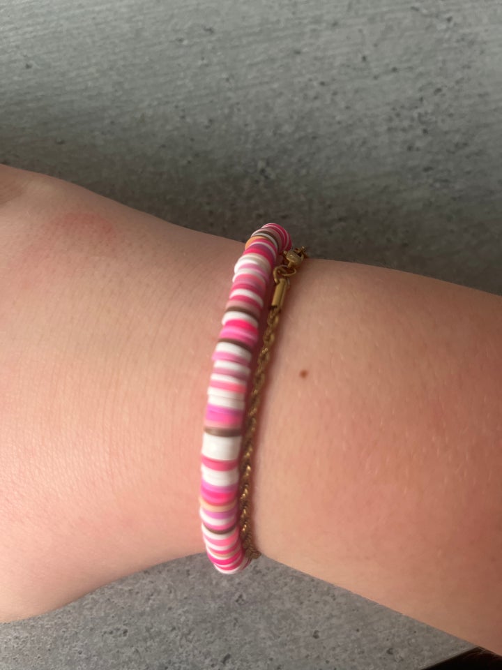 Armbånd, perler,