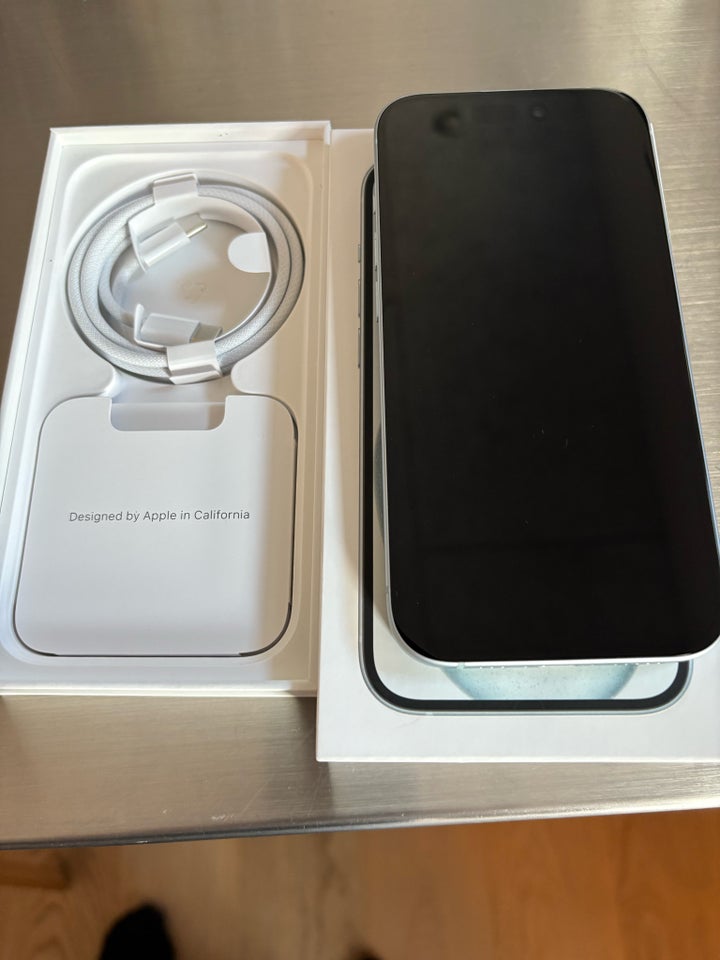 iPhone 15, 128 GB, blå