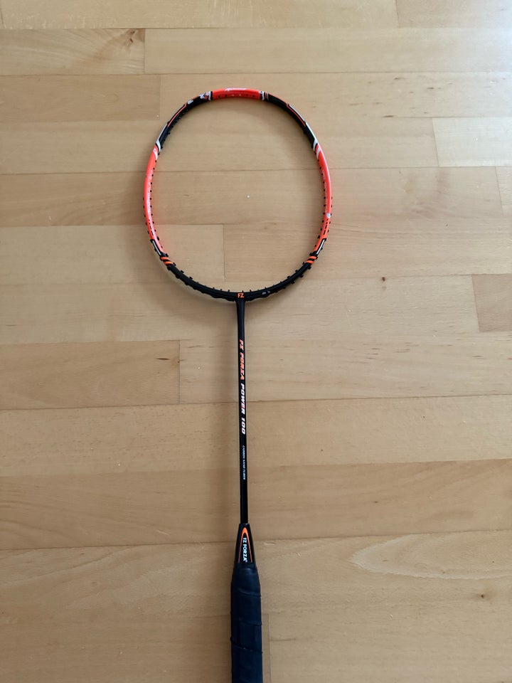 Badmintonketsjer, Yonex, FZ Forza