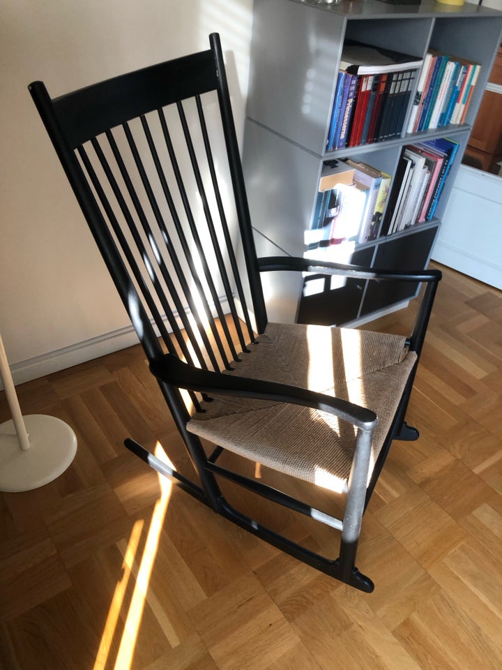 Hans J. Wegner, Wegner gyngestol