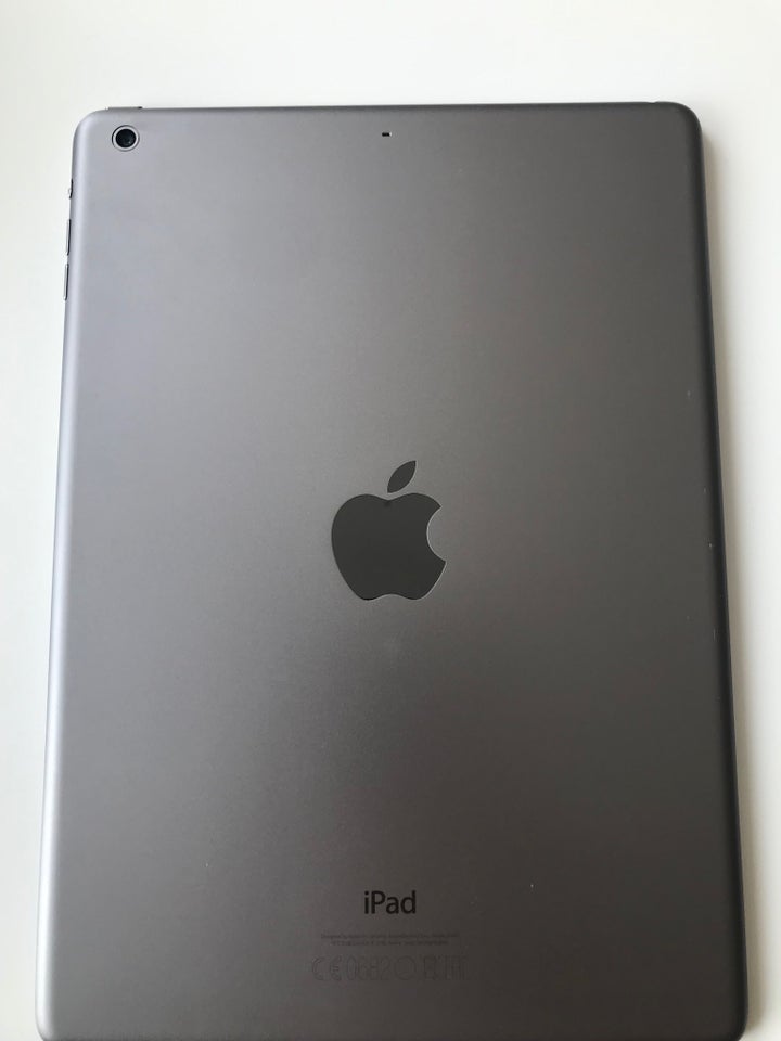 iPad Air 8 GB sort