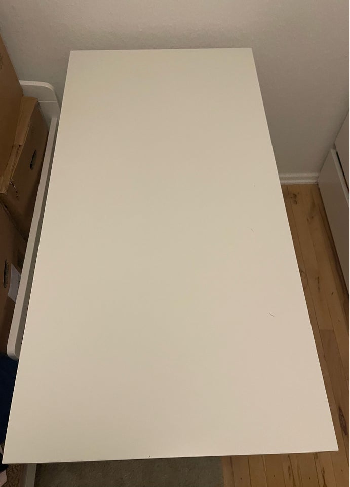 Skrivebord, Ikea, b: 120 d: 60 h: 73