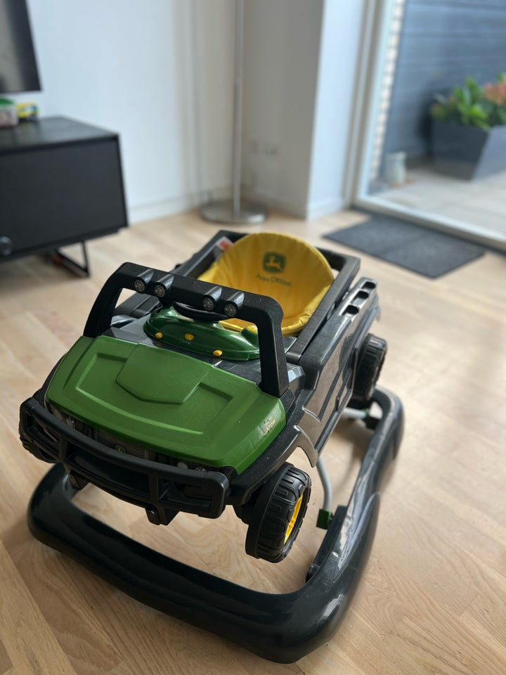 Gåvogn, Bright Starts John Deere