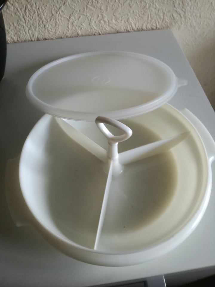 Plastik, Tupperware cacaret fad,