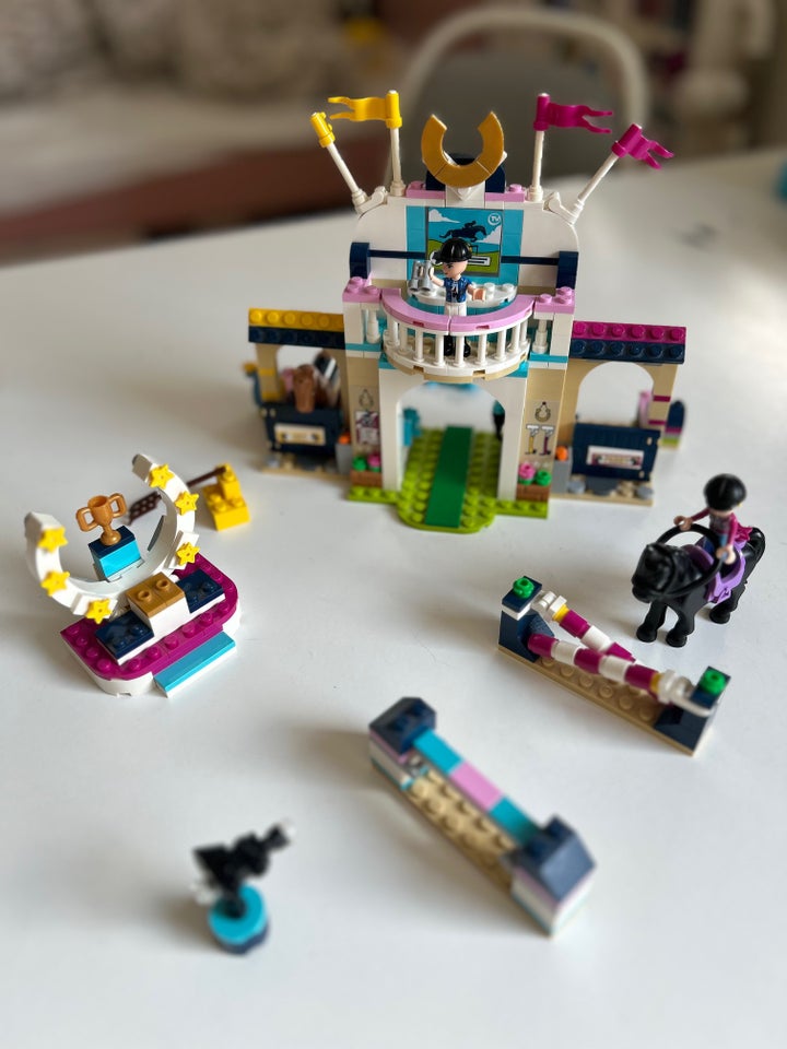 Lego Friends, 41301, Hvalpeparade