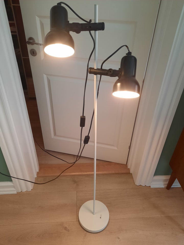 Standerlampe, Retro