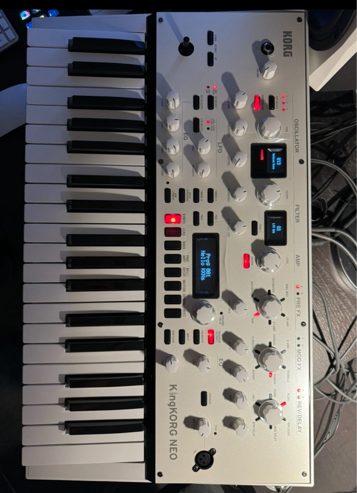 Synthesizer, Korg KingKORG NEO