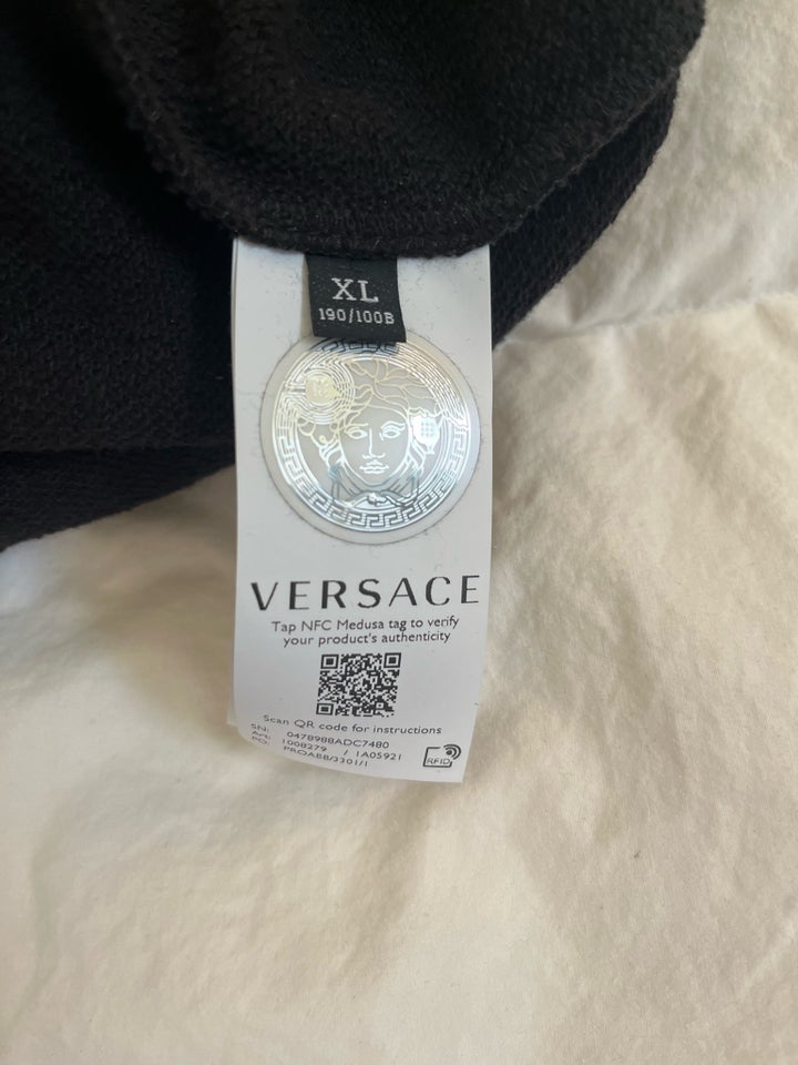 Andet, str. XL, Versace