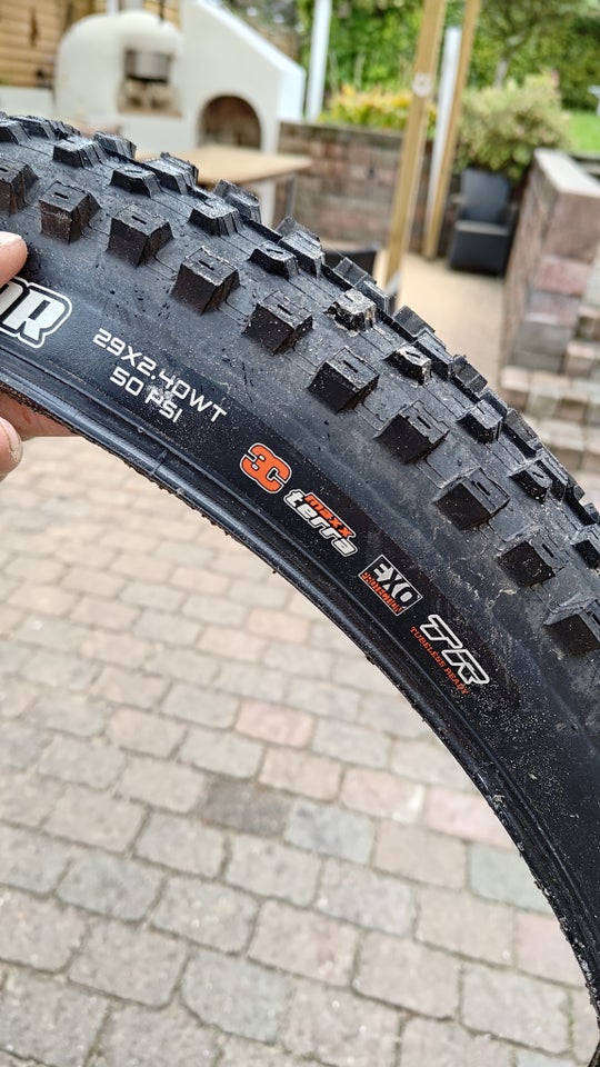 Dæk, MAXXIS Dissector