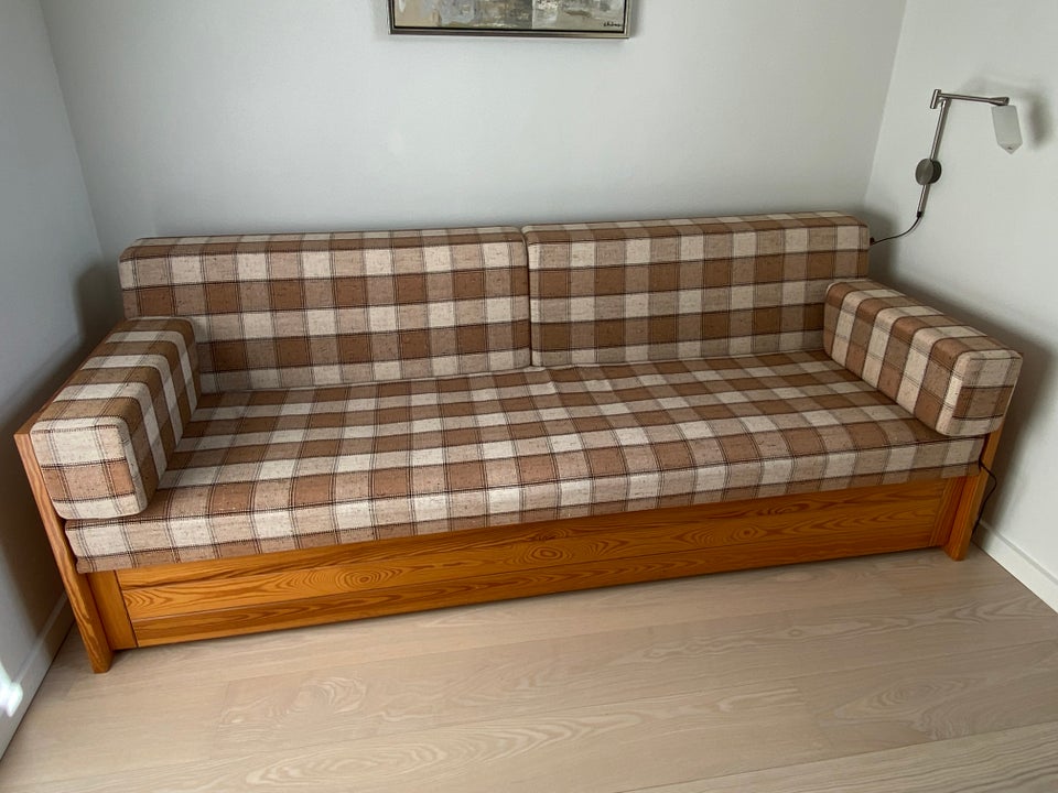 Sovesofa, b: 85 l: 205 h: 75