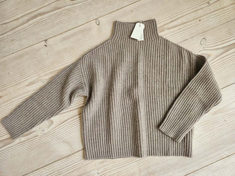 Sweater, FUB, str. 36