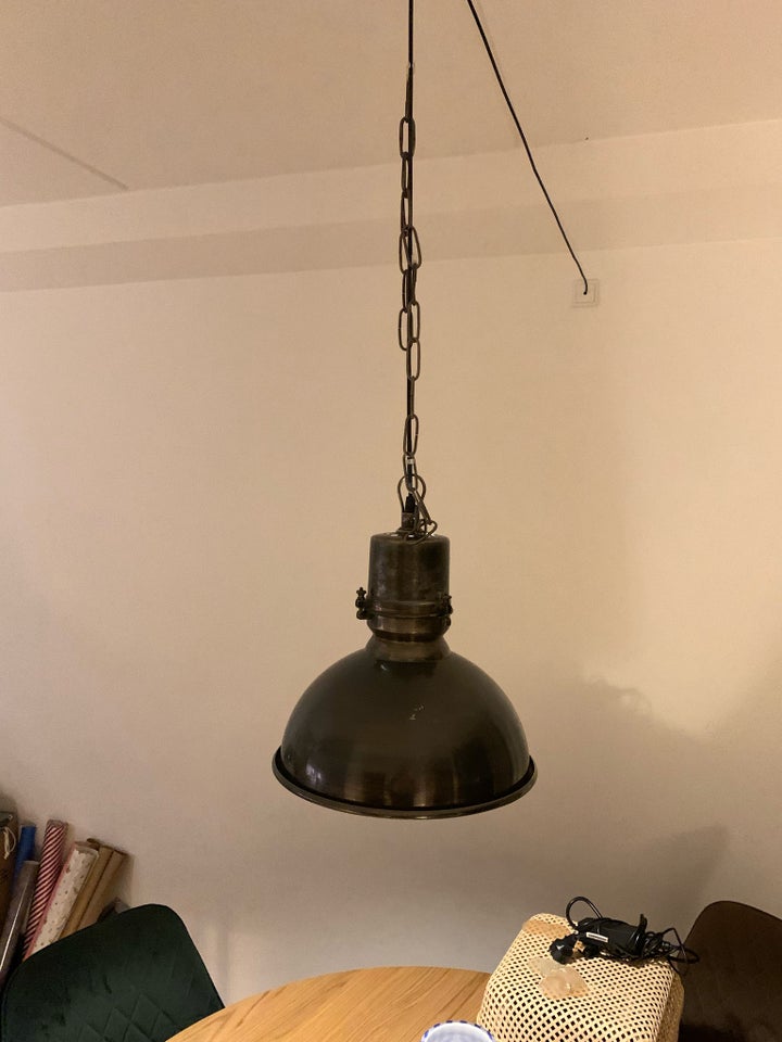 Anden loftslampe, RAW - Ilva