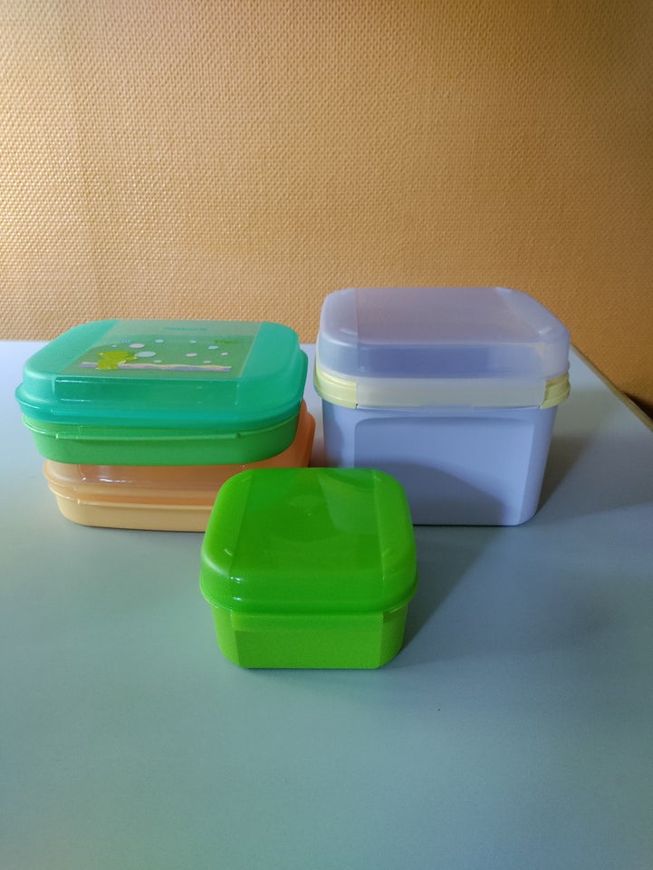 Blandet Tupperware