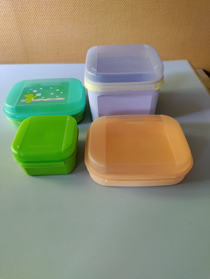 Blandet Tupperware