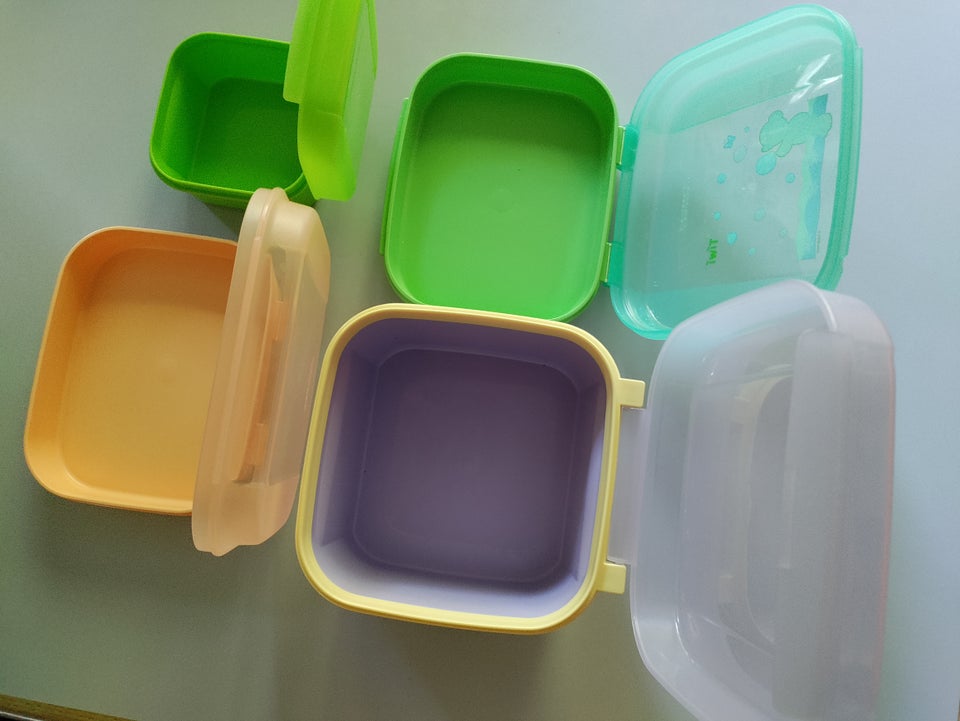 Blandet Tupperware