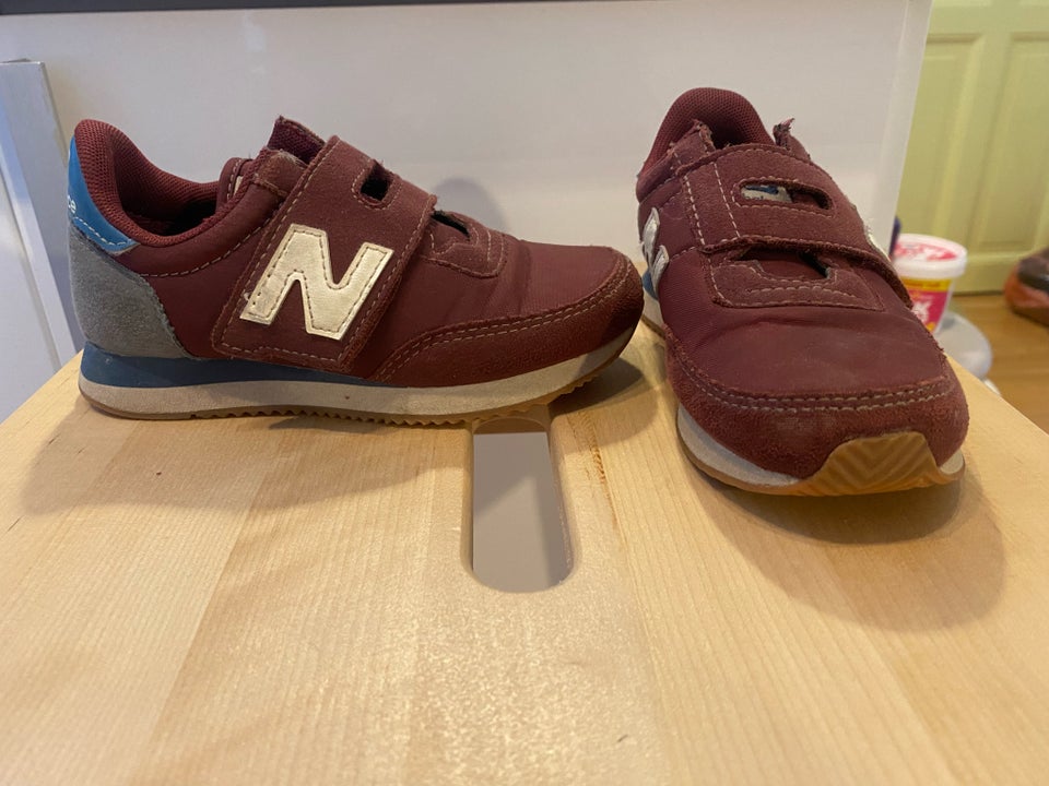 Sneakers str 28 New Balance