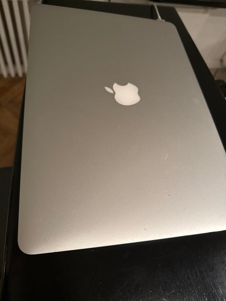 MacBook Pro, MacBook Pro 15 inch mid