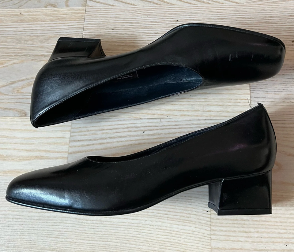 Pumps, str. 36,5