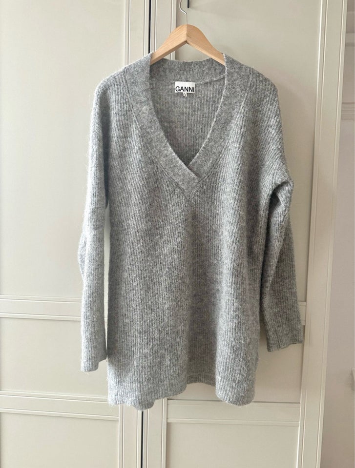 Sweater Ganni str 38