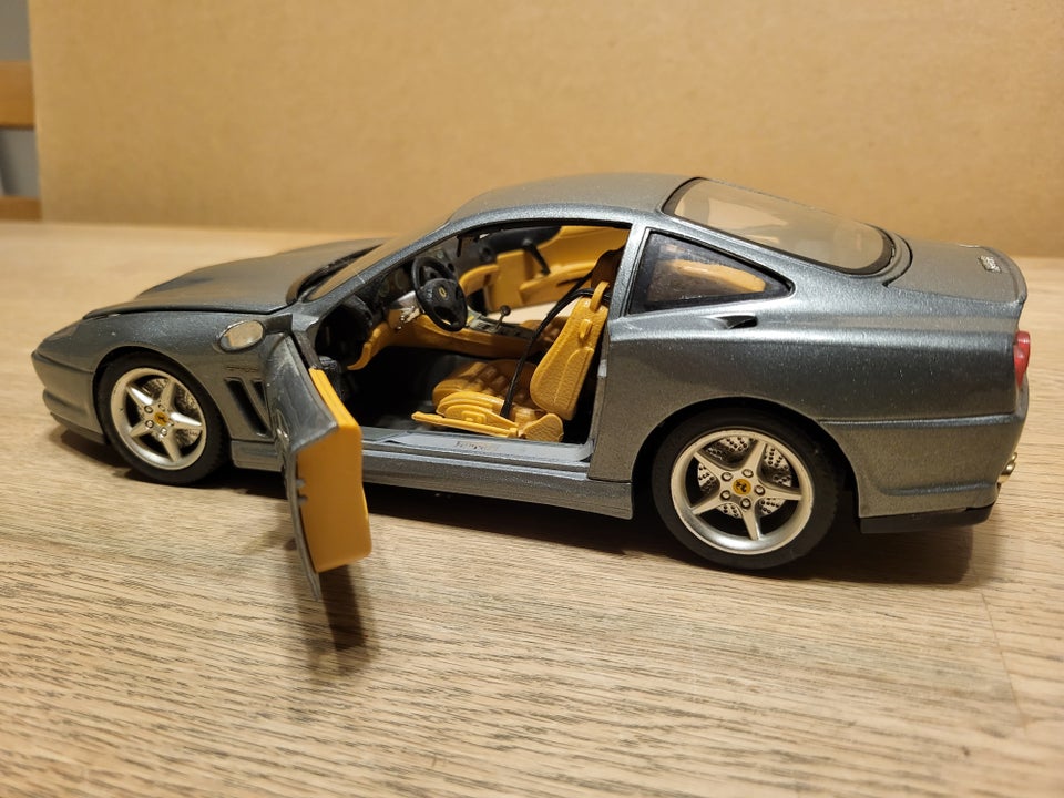 Modelbil, Ferrari 550 Maranello