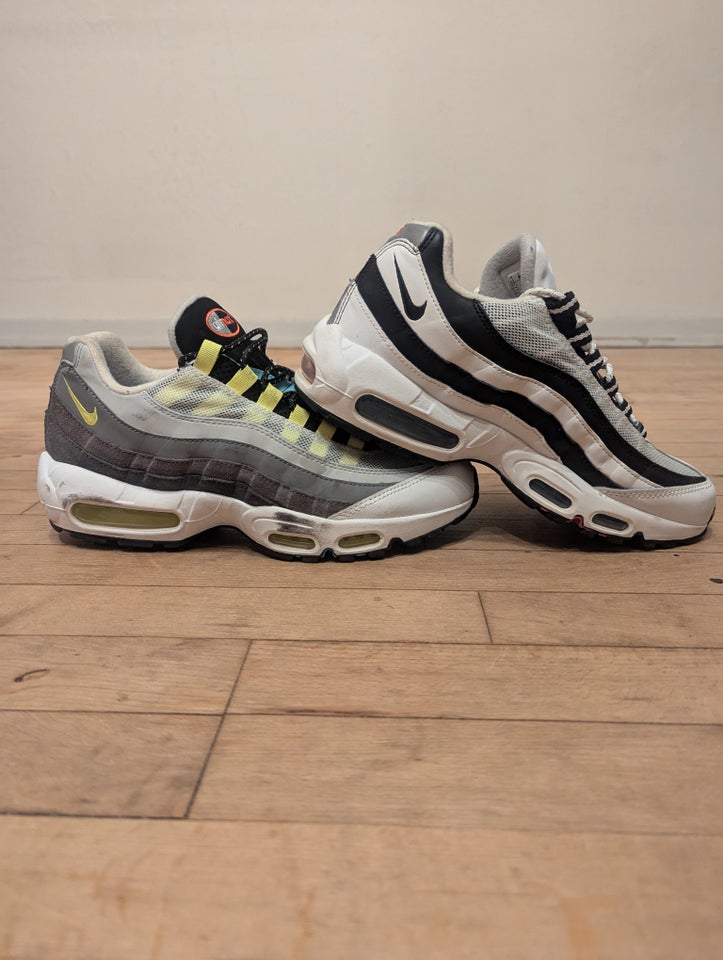 Sneakers, Nike Air Max 95 , str. 42