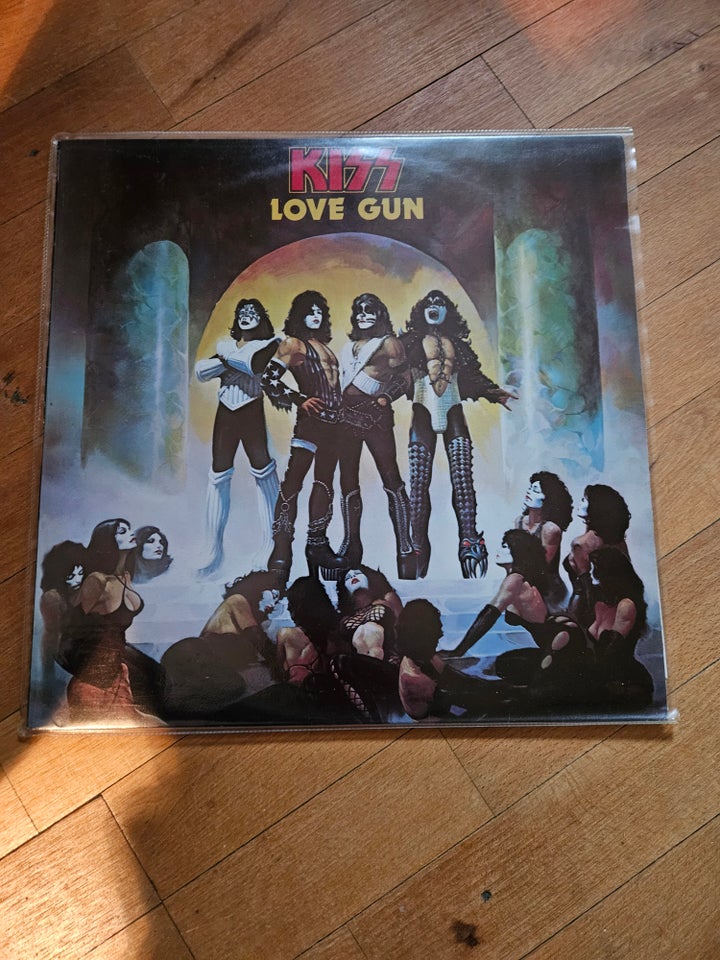 LP, Kiss, Love Gun