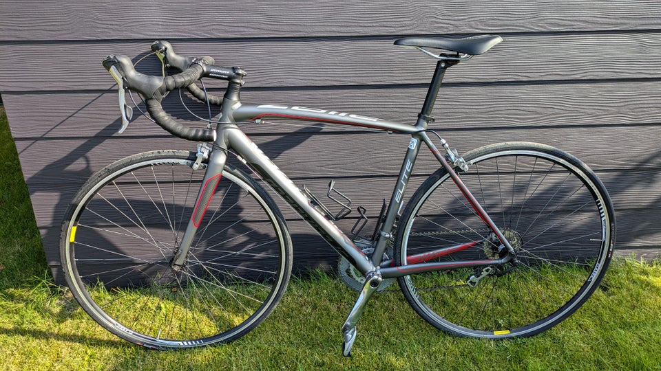 Herreracer, Specialized Allez