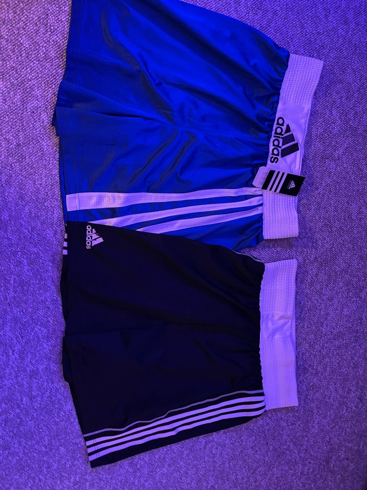 Bokseudstyr, Adidas, Adidas