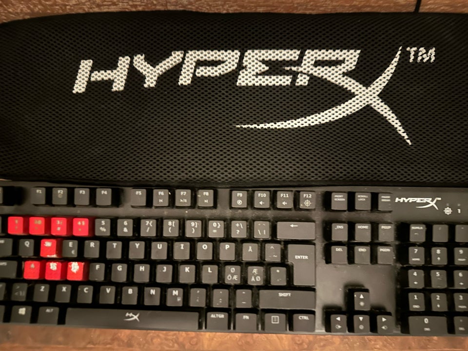 Tastatur, Hyper X, Hyper x alloy