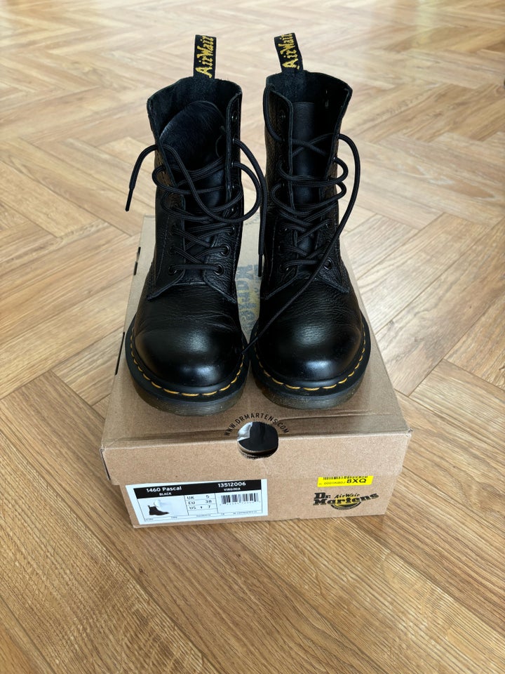 Støvler str 38 Dr Martens