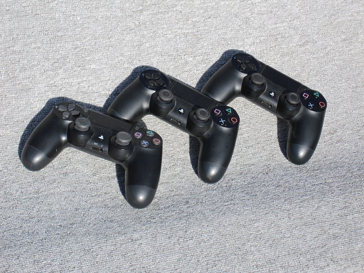 Playstation 4, JoyStick