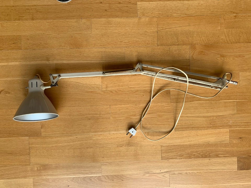 Skrivebordslampe