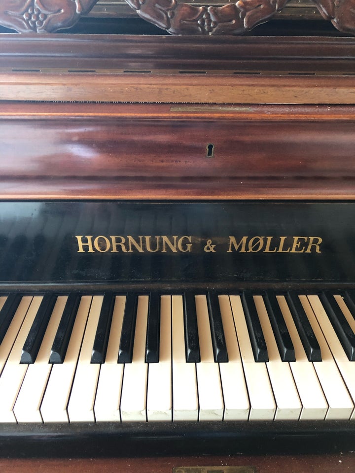 Flygel, Hornung  Møller