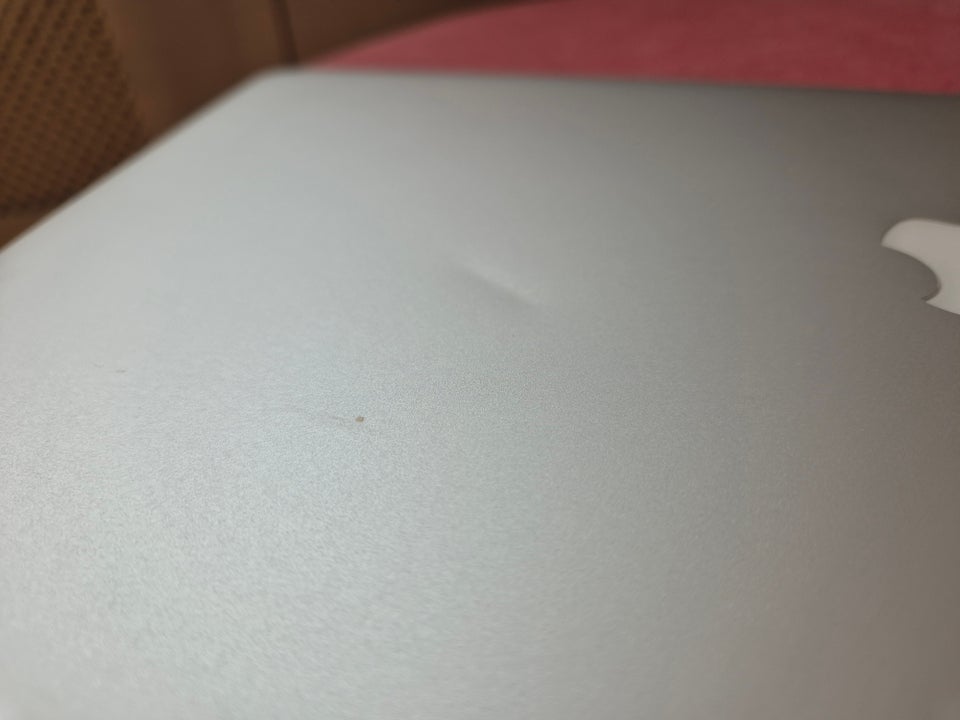 MacBook Pro A1398 28 GHz