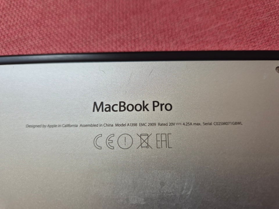 MacBook Pro A1398 28 GHz