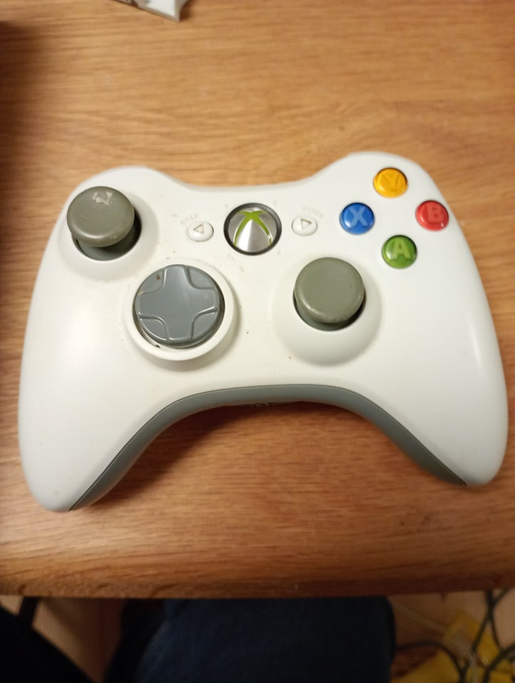 Xbox 360, Controller, God