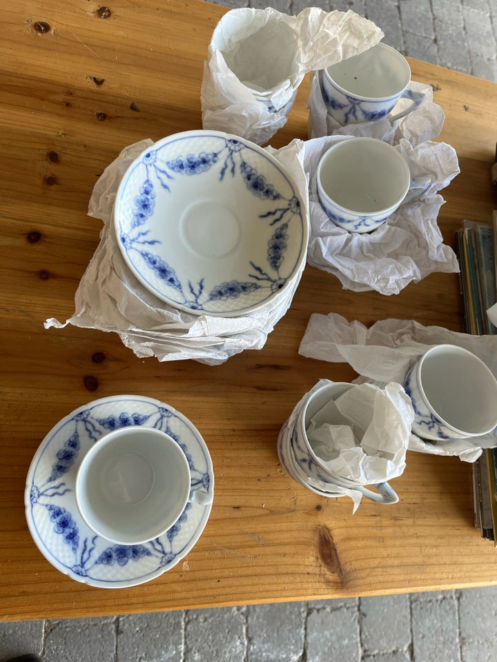 Porcelæn, 11 stk Kaffekop med