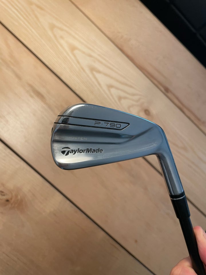 Grafit golfjern, Taylormade P790