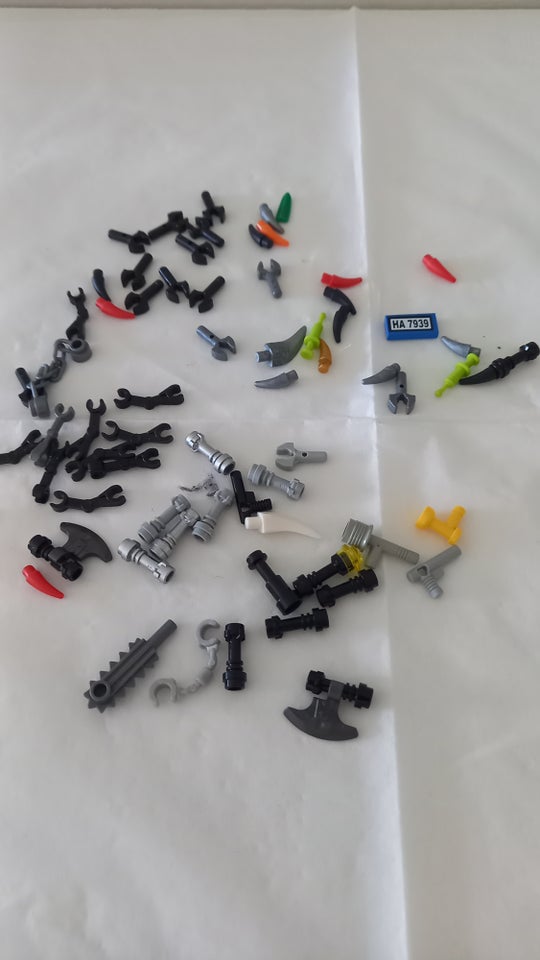 Lego Minifigures, Tilbehør og