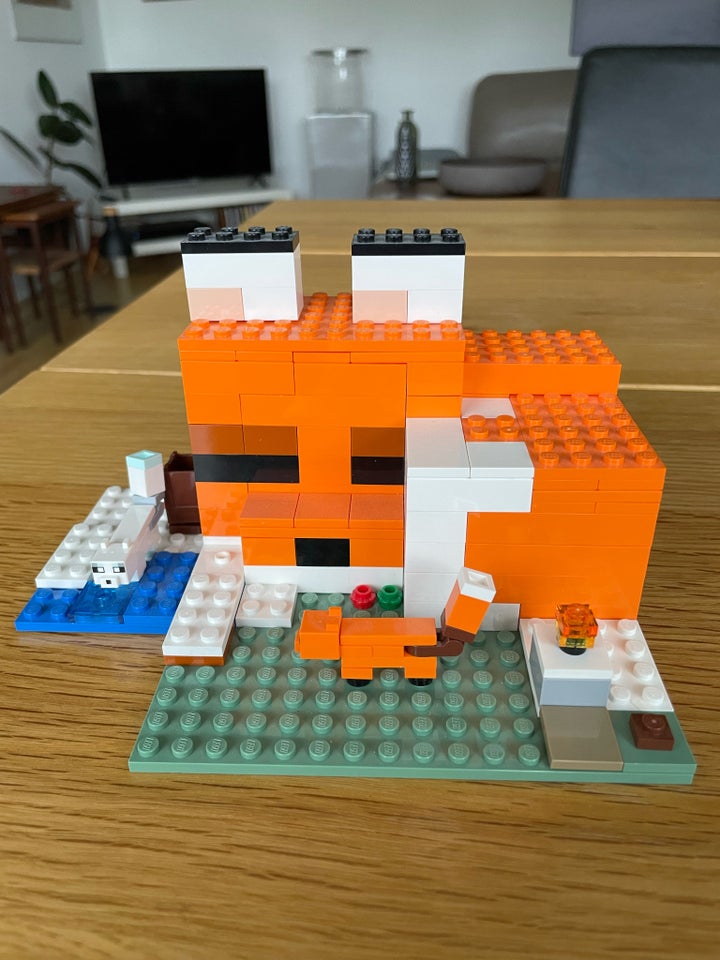 Lego Minecraft, Rævehytten