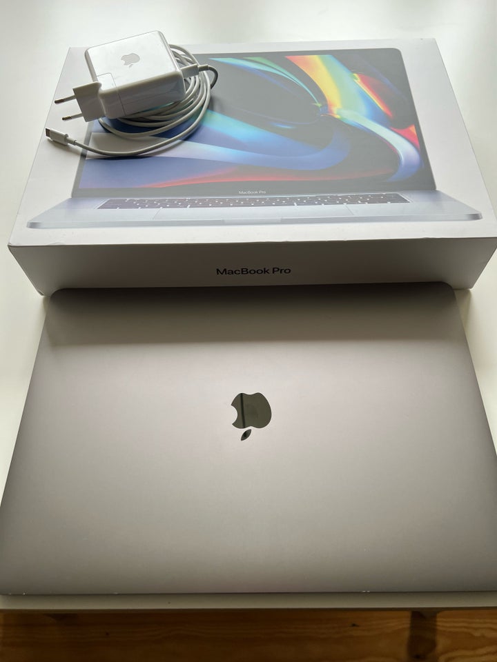 MacBook Pro, MacBook Pro 16” skærm