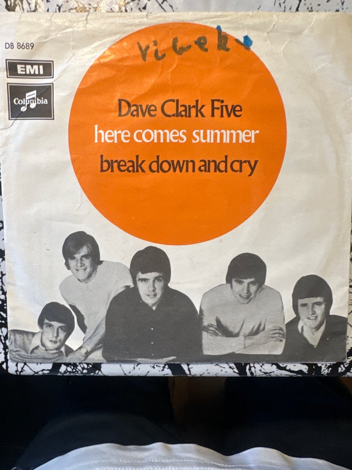 Single, Dave Clark five